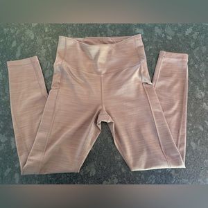 LIKE NEW Athleta Ultimate Stash Pocket 7/8 Tight